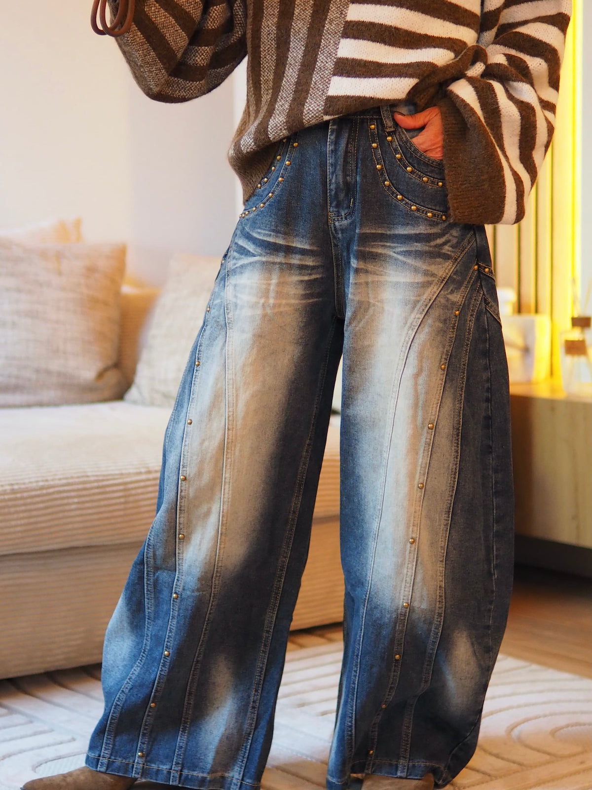 Magnifique jeans Balloon avec clous.