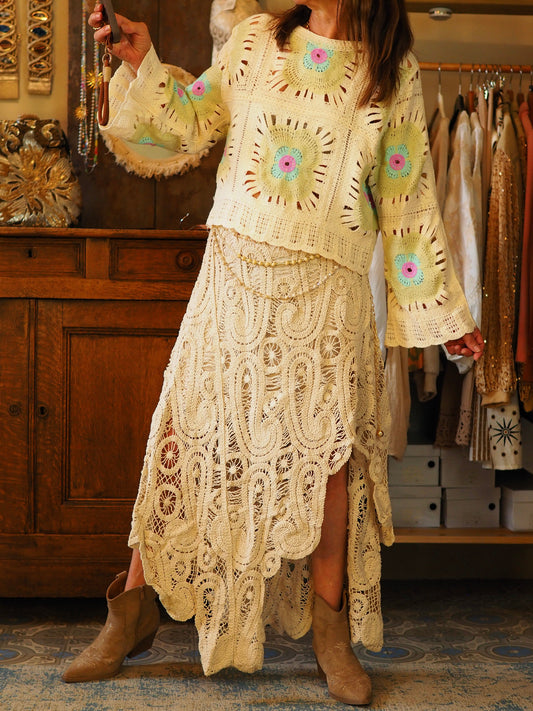 Jupe crochet beige. Destructurée. Doublure mi cuisse. Une pépite

85% coton 15% Polyester.
Taille unique convient du 36 au 38/40.
Tour de taille maximum 86cm.